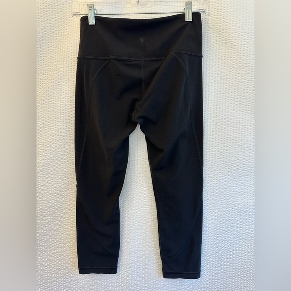 Athleta Salutation Black Capri Leggings Size: Small - Picture 2 of 9